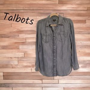 Like New! Talbots Lightweight collared Button Down.Size SMALL